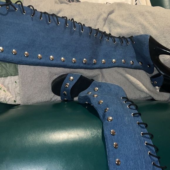 🤞🏼Denim Shoes - Picture 3 of 11